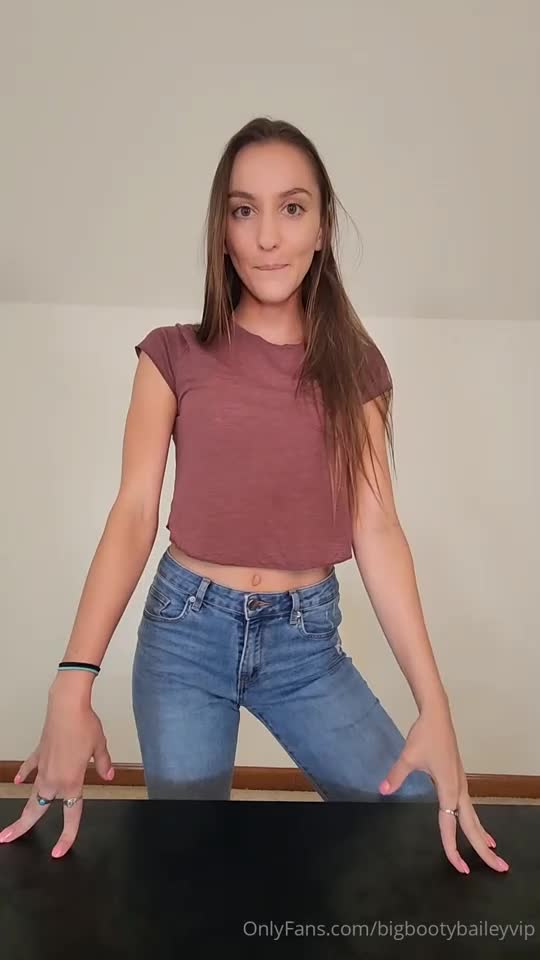 OnlyFans - BigBootyBailey - Hot Intern Makes Boss Fuck Her - Watch Latest Porn Video at ePornHome.com for Free.