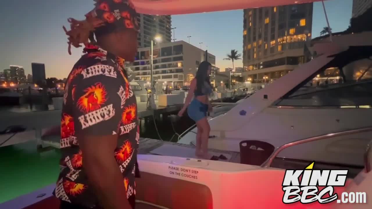 Valerie Kay - Sex On A Yacht In Miami 28 11 2023 - Watch Latest Porn Video at ePornHome.com for Free.