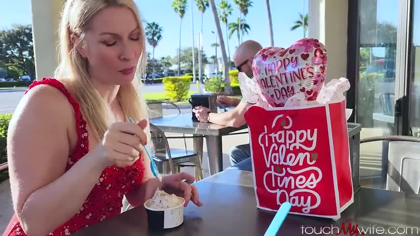 TouchMyWife Sydney Paige - V-Day Dare 10 02 2023 - Watch Latest Porn Video at ePornHome.com for Free.