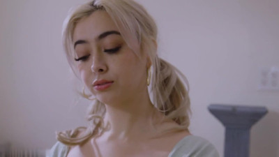 Chloe Surreal - Wants Daddys Big Dick