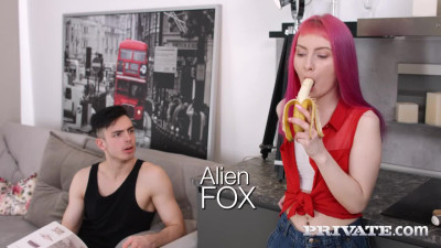 Alien Fox - Prefers Cock To Bananas