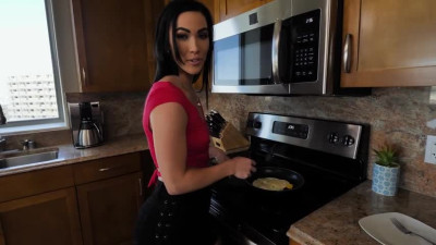 Housewife1on1 Diana Grace