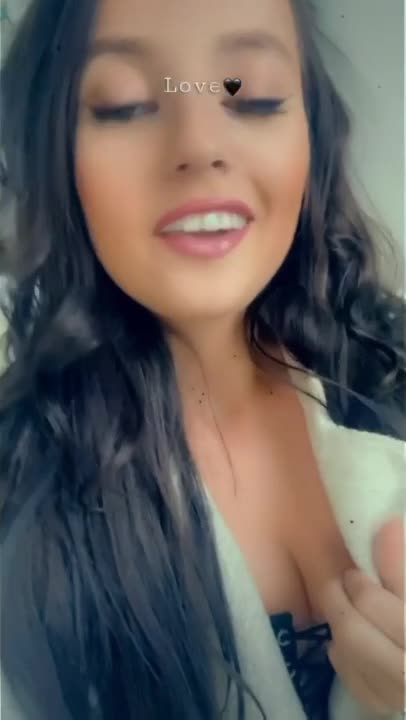 Onlyfans Jeweln - Watch Latest Porn Video at ePornHome.com for Free.