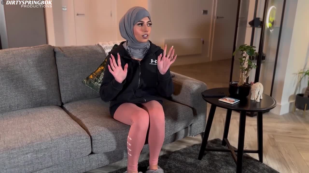 Hijabi Aaliyah Yasin - Fucks Her Personal Trainer - Watch Latest Porn Video at ePornHome.com for Free.