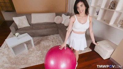 Emily Pink - Workout For Her Pussy 22 06 2024