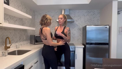 OnlyFans - Angie Bloom, Serenity Cox - Post Workout FFMM