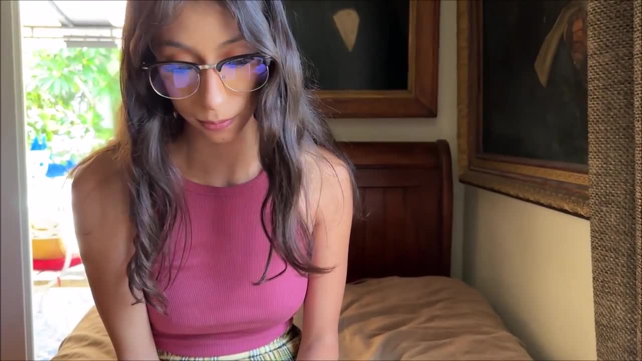 Sona Bella - Nerdy Girl Vs Chad 16 08 2023 - Watch Latest Porn Video at ePornHome.com for Free.